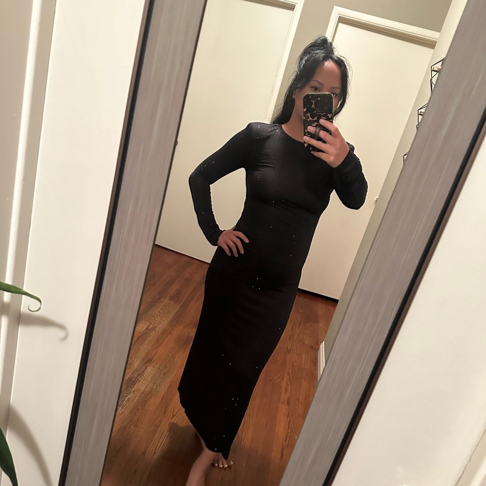 H&M Black Long-Sleeve Maxi Dress